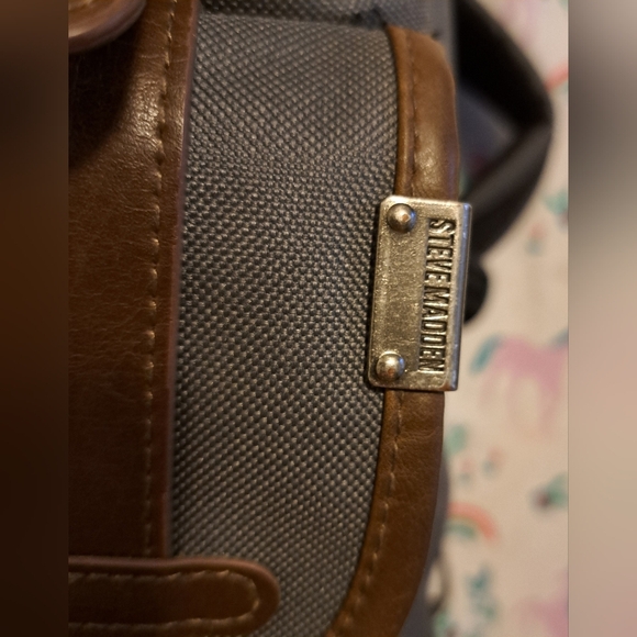 NWOT Steve Madden Grey Utility Unisex Casual School Travel Work Padded Backpack - Picture 12 of 14